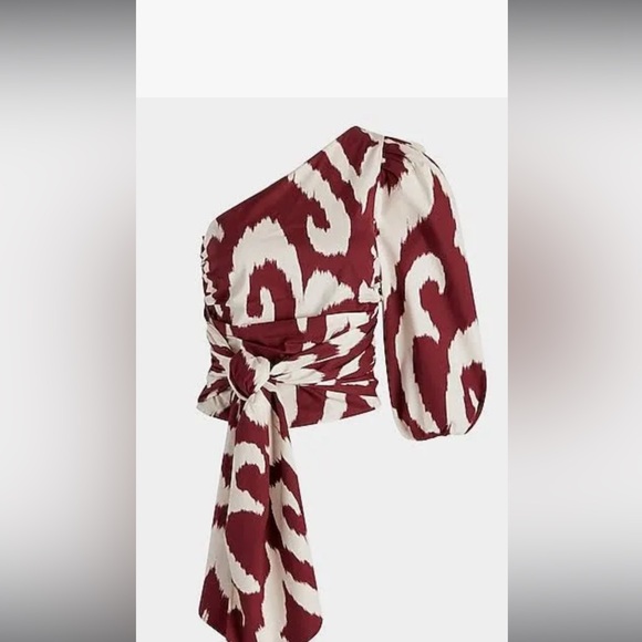 Express one shoulder top size small (fits like XS) - Picture 2 of 9